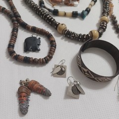 COOL Lot Of Vintage Tribal Jewelry Bone Beads Wood Shells Gemstones Leather Etc