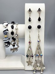 Vtg-Mod Jewelry Lot Silver Tone Black Glass Crystal Chain Pendant Necklace