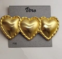 VINTAGE VERO BRUSHED GOLDTONE HEART TRIO PIN/BROOCH