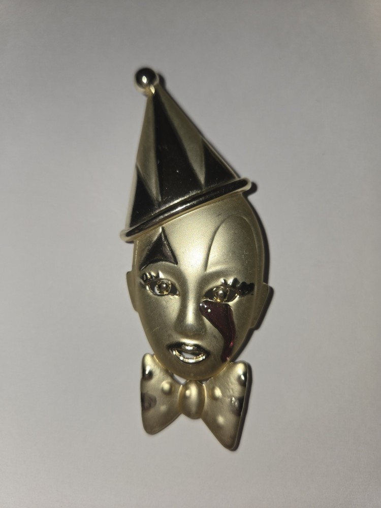 Vintage Sad Clown Pierrot Brooch Pin Gold Tone Red Enamel Tear Bowtie 3.25″