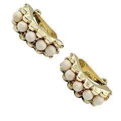 Vintage Gold Tone Small Hoop Pearl Drop Clip Earrings Retro Everyday Classic