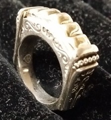 Vintage Brighton 925 Sterling Silver Scroll Ring with Gold Tone Bar Top – 14.4g