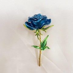 Enamel Rose Flower Brooch Pin for Women Girls Men Alloy Fashion Gold Green Le…