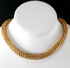 Nicole Miller Chainmail Necklace Gold Tone Thick 21″ Length