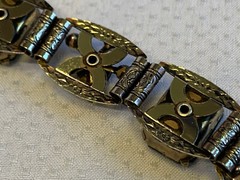 Vtg Art Deco Bracelet 7″ Fashion Jewelry Green Emerald Color Glass Stones