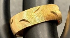 18KT H.G.E. VTG Gold Plated Ring Textured MCM Modernist Pattern 6MM Band Size 7