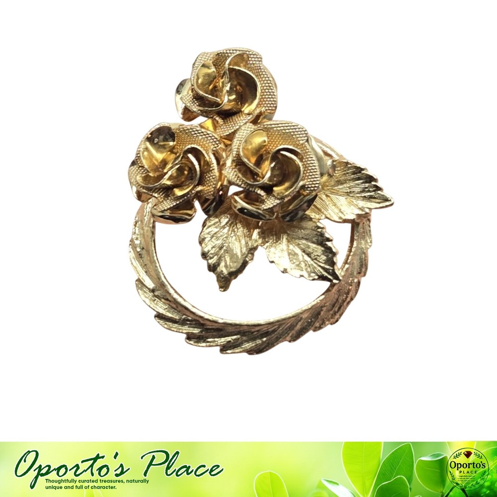 Vintage Goldtone Metal Rose Cluster On Wreath With Leaves Pendant Textured Metal