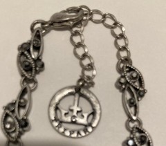 Crown Trifari Antique Silver Tone Marcasite Dainty Leaf Petal Chain 16″ Necklace
