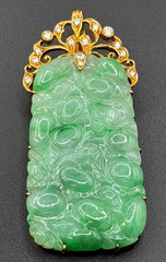 Vtg Chinese Apple Green Jadeite Jade Pendant w 14K Gold & Diamonds (AHB) 406
