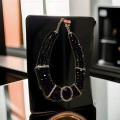 🔥Very Classy 🔥TripleBlackGlassBead Strand W/ 🔥Gorgeous Centerpiece🔥