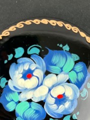 Vintage Wood Hand Paint Russian Lacquer Blue Green Floral Flower 2″ Brooch Pin