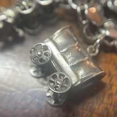 Vintage American Staring Heart Charm Bracelet 11 Charms Articulating 54.6 G 7.5”