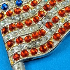 Rhinestone 1.5″ Brooch Pin Flag American USA Red White Blue Silver Tone Vintage