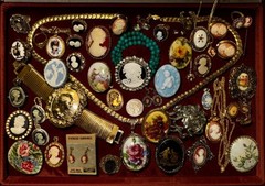 Huge Estate Heirloom Cameo Vtg Mod Romantic Jewelry Lot Brooch Locket Flowers