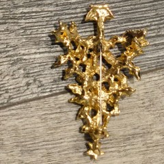Vintage Rhinestone Christmas Tree Brooch set Filigree Gold Tone Holiday Pin Gift