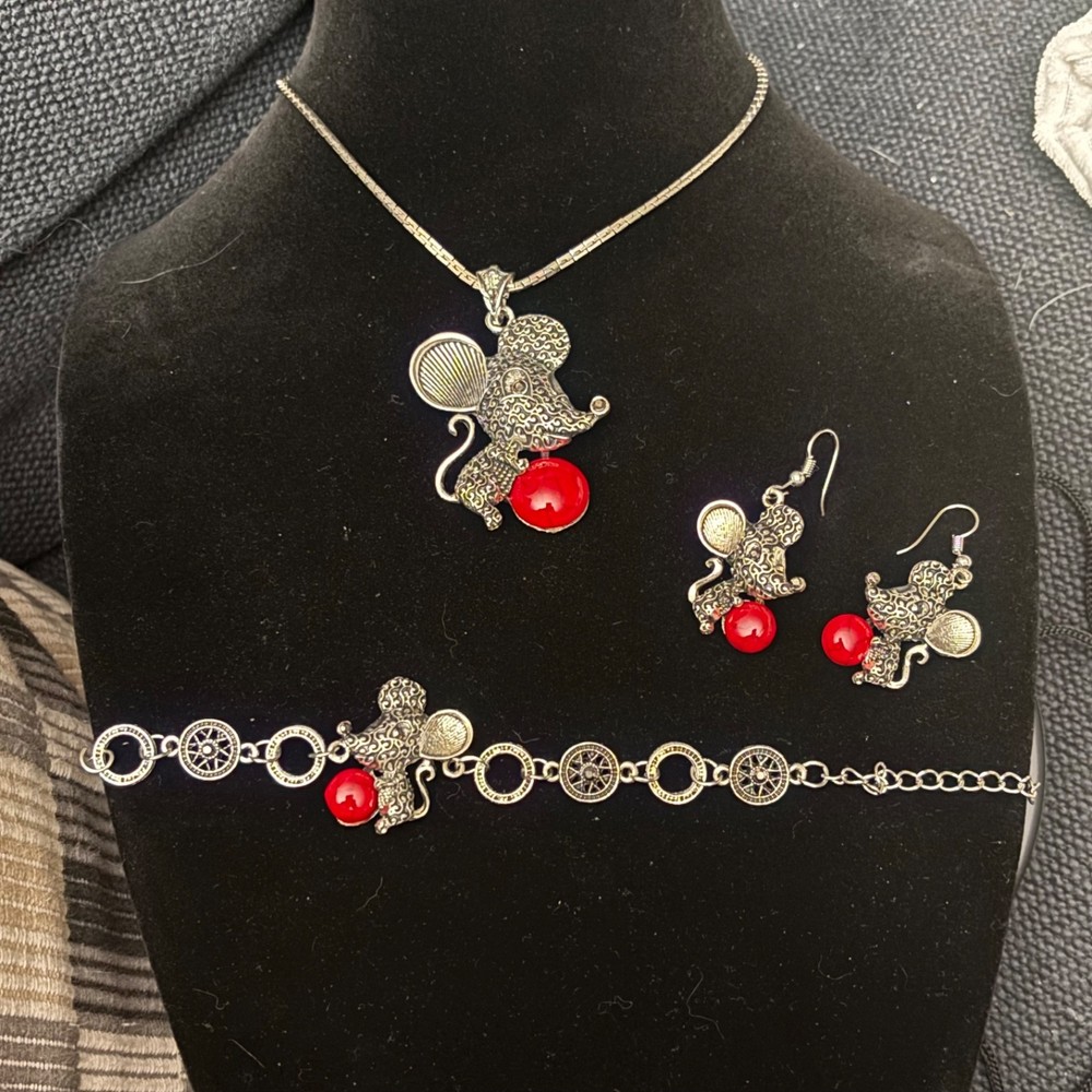 RARE vintage monet silver tone mouse jewelry 3 pc set