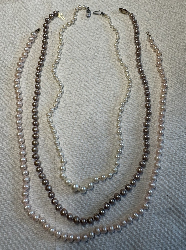 Vintage Single strand pearl necklace Lot of 3 with 10K gold clasps 17-18” inches