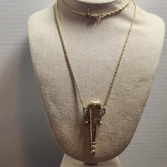 1928 Gold Tone Perfume Needle case Necklace Ornate Engraved Amphora Pendant 30in