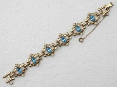 BARCLAY Vintage Art Deco Gold Tone Linked Bracelet w Blue Marquise & Clear RS