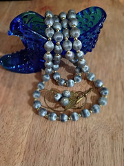 Mid-Century 2-Piece Set Grey Silk Wrapped Bead Necklace & Filigree Berry Brooch