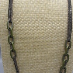 Kenneth Cole Necklace Green Enameled Links Gunmetal Tone Chains Opera 36 Inch