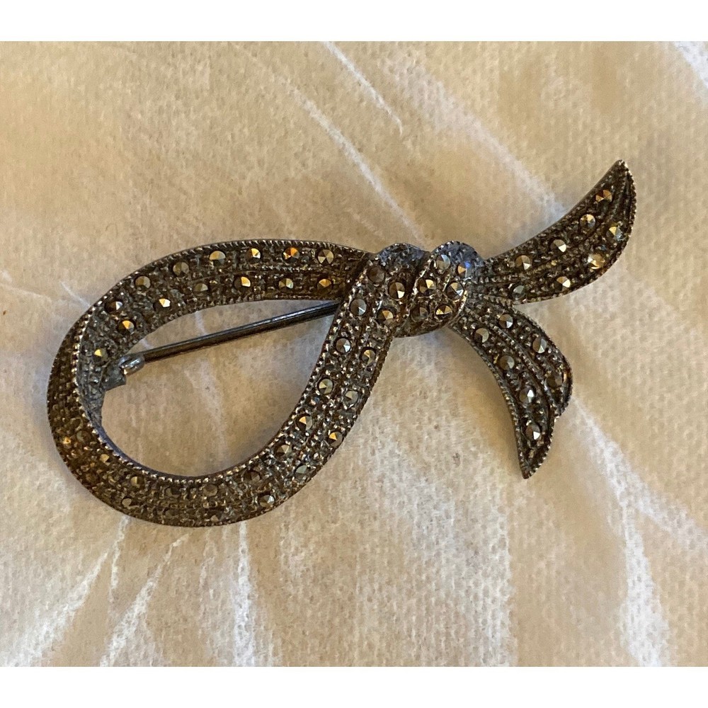 Vtg Sterling & Marcasite Ribbon Bow Pin Deco