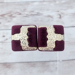 Vintage Clip On Earrings Burgundy & Gold Tone – Condition Issues