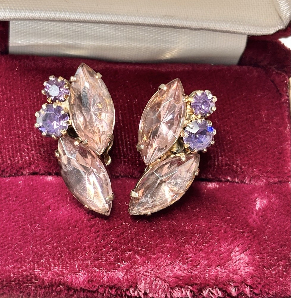 Vintage Gold Tone Purple Pink Rhinestone Clip-on Earrings 24mm Long Beautiful