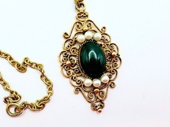 Necklace & Gold Tone Filigree Jade Stone & Faux Pearls Pendant Vintage