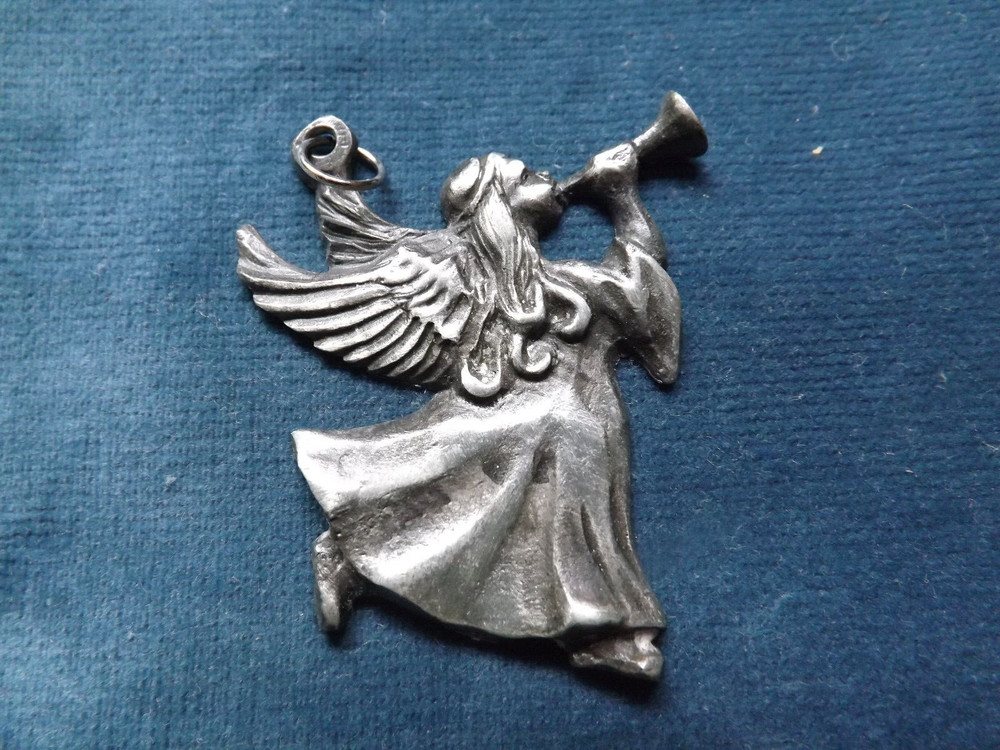 Vintage Raycliff Pewter 2″ Long Guardian Angels Pendant Necklace Charm