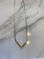Vtg Gold Plated V Shape Necklace Red And Clear CZ Rhinestone Classic 8.5 In