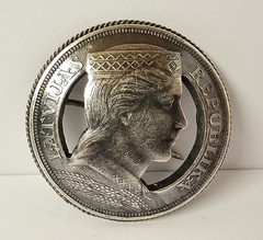 Republic of Latvia 5 Lati 1931 Maiden’s Head Brooch Pin