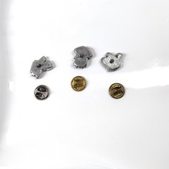Vintage Set 3 Pewter Garden Pins Flowers Tools Scatter Lapel Tie Lot Mini .75″