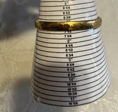 $360 Marathon 12K GF Hinged BANGLE BRACELET Engraved Flowers 12.6 Grams 8mm 7″