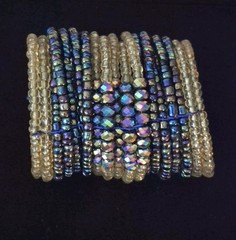 Black Friday Beaded Iridescent Bracelet VTG 1970/80s. Retro Wrap-around sparkle