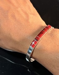 Vtg Red Jasper Inlay Sterling Silver Modernist BOHO Chic Hinged Bangle Bracelet