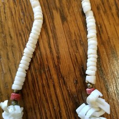 VTG Necklace 17″ Long Puka Shell Sponge Coral Heishi Beads & Shell Pieces Beachy