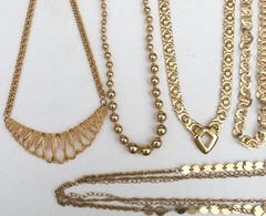 Vintage to Now Lot of 8 Gold tone Necklaces – 2 signed Liz Claiborne
