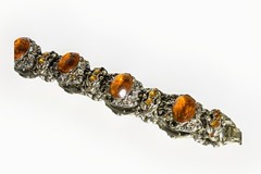 Vintage Jewelry Selro Selini ? Gold Tone Faux Topaz Pearl Bracelet 7.25 unmarked