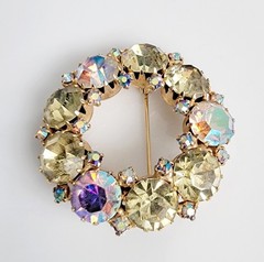Vintage Weiss Signed Pale Lemon Aurora Brooch 1950-1960 Wreath Shaped Brooch