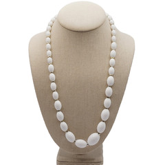 White w Gold Tone Graduated Acrylic Egg Shape Bead Professional Necklace 24 Inch