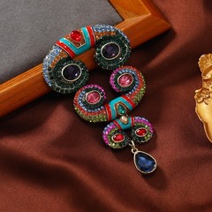 Retro Brooch Pendant Badge Vintage for Men and Women’ Clothing Accessories
