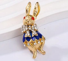 GOLD RHINESTONE ENAMEL BROOCHPIN SET EASTER WHITERABBITBUNNY ALICE IN WONDERLAND