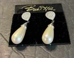 Vintage Birch Hill Drop Dangle Pierced Earrings Faux Pearl Rhinestones New