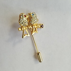 Crystal Lovebirds Pin on a Gold Tone Branch Push Pin Vintage 1990’s EUC
