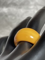 Bakelite Dome Ring-Vintage Art Deco Laminated Two-Tone size 6.75 – 1930’s-40’s
