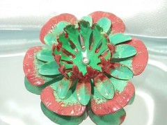 Smaller Bright Pink Lime Green Enamel 3D Eye-Catching Vintage 70’s Brooch 836my1