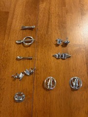 Cookware/tableware brooch/lapel pins & ear rings, and tie tacks