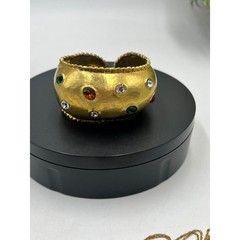 Les Bernard VO Vogue Vintage Signed Hammered Gold Cuff Bracelet Rhinestones