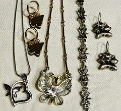 7-Pc Mixed Vintage Butterfly Lot Necklaces Earrings Anklet Butterflies Set